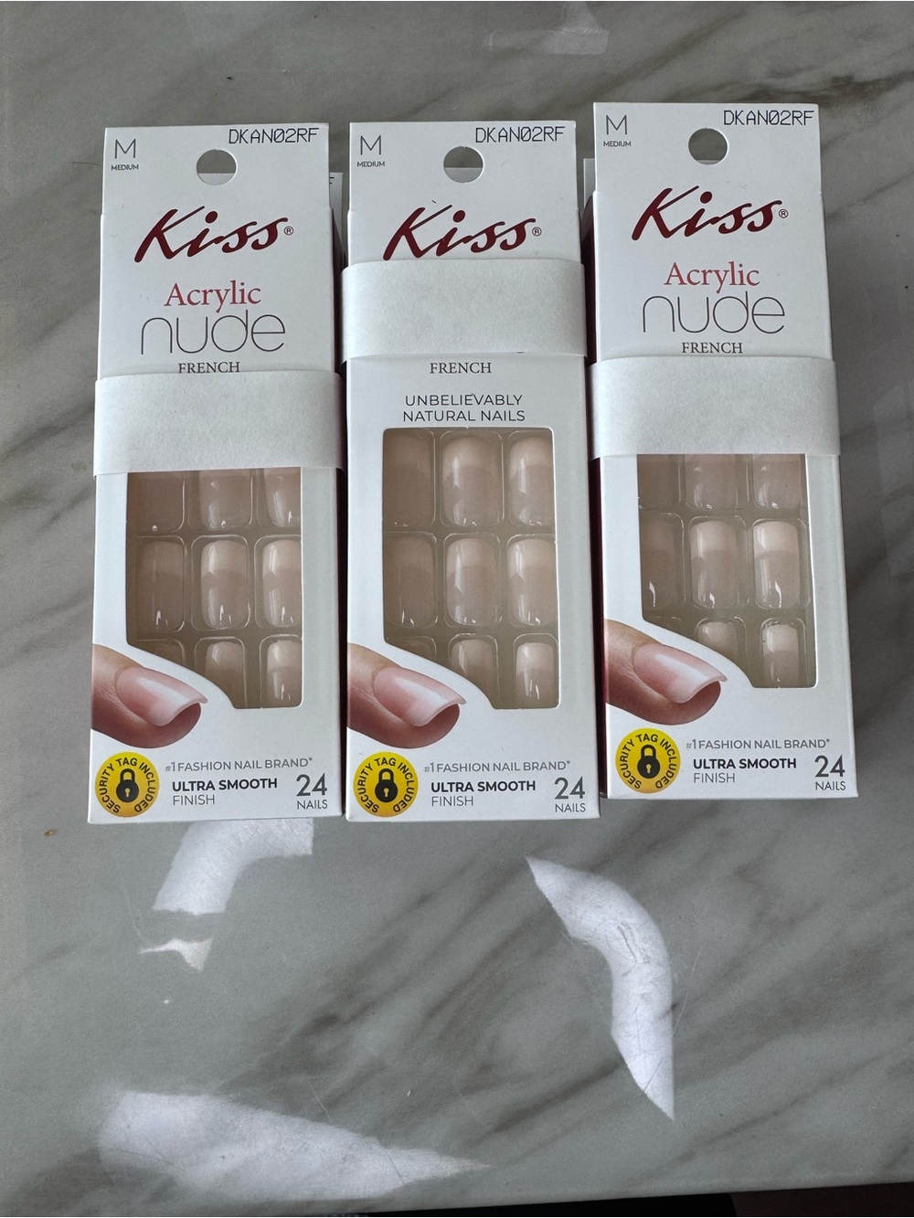 Kiss Acrylic Press On Nails - Pack of 6